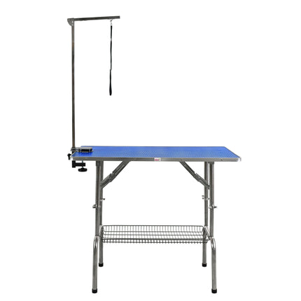 Sturdy Grooming Table Blovi - with Height Adjustment Range of 75 - 90cm.