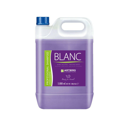 Artero Blanc Shampoo - color-enhancing shampoo for dogs, suitable for white, black, and silver fur..
