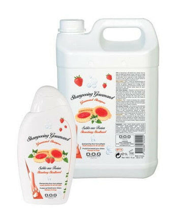 Dog Generation Strawberry Biscuit Shampoo - nourishing shampoo for all coat types, with the scent of strawberry cookies.