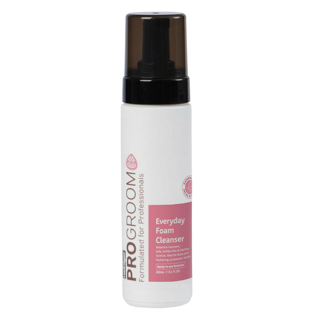 ProGroom Everyday Foam Cleanser - foam for dog and cat snouts, dry shampoo.