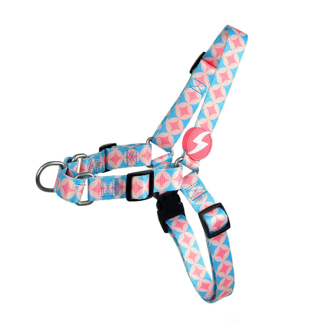 Dashi Coral Front Harness - Norwegian-style harness for dogs, no-pull, pink circles pattern.