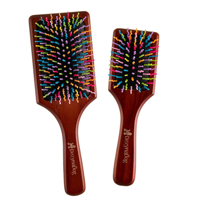 DezynaDog Small Detangling Brush - brush with wavy pins.