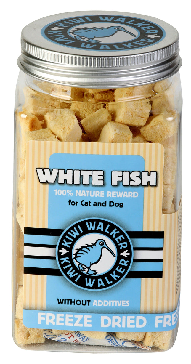 Kiwi Walker Fish Snacks - 100% fish, freeze-dried, natural treats for dogs and cats.