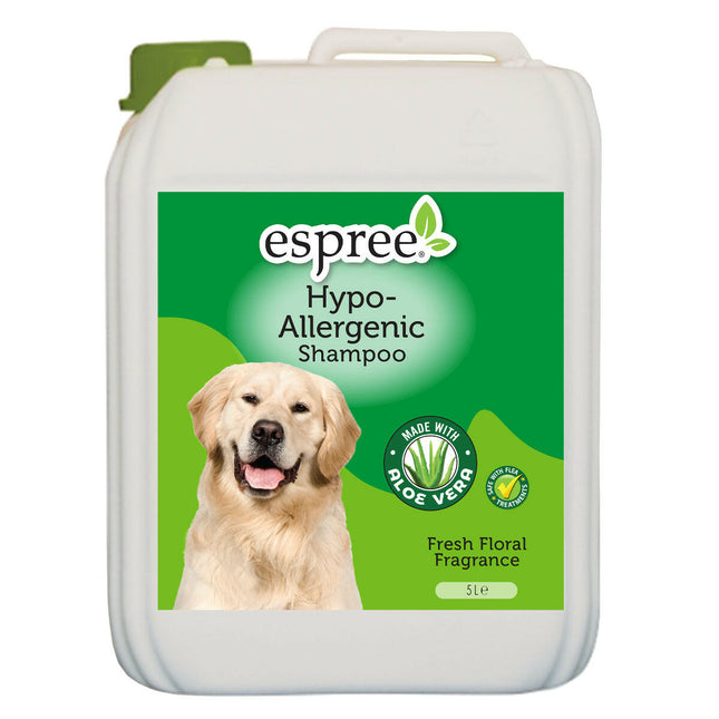 Espree Hypo-Allergenic Coconut Shampoo - hypoallergenic shampoo for dogs and cats, based on coconut oil.